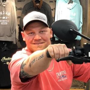 Meet your Posher, Cliff